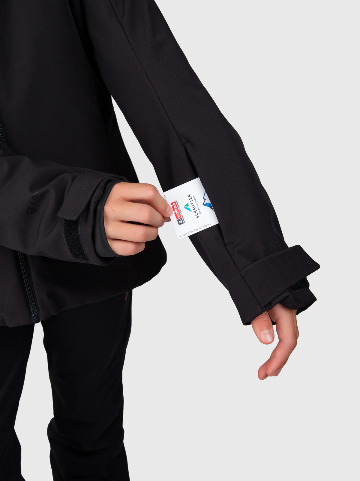 Ariasy Girls Softshell Jacket | Black - Image 11