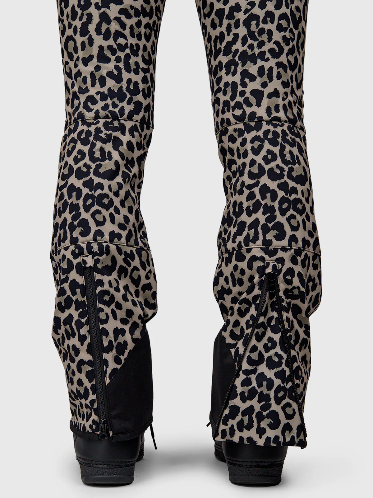 Coldlake-Print Women Softshell Pants | Wild Thing Fungi - Image 11