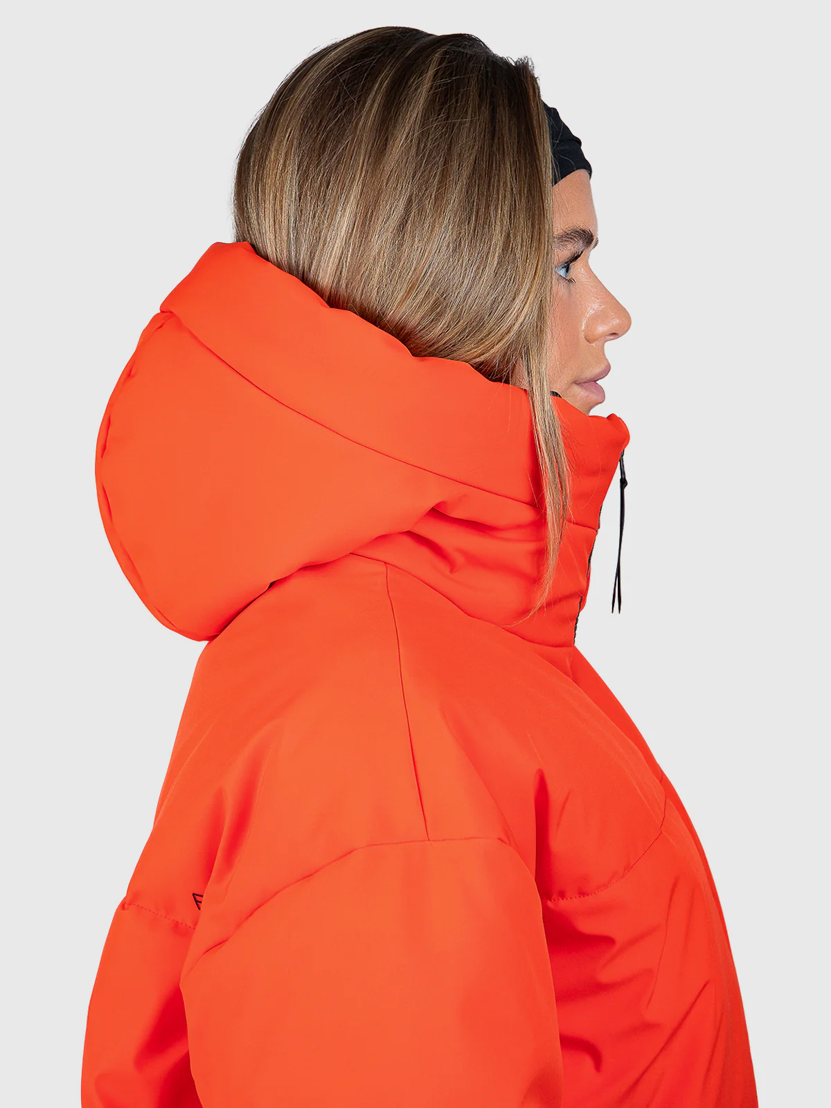 Fiaskia Women Snow Jacket | Grenadine - Image 11