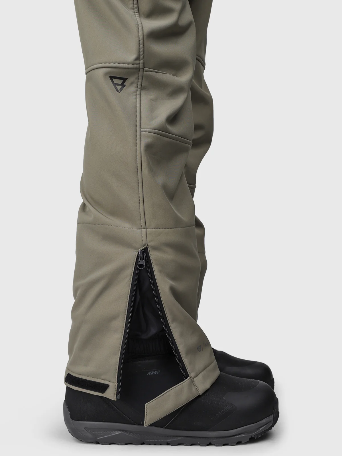 Huygens Men Softshell Pants | Dusky Green - Image 6
