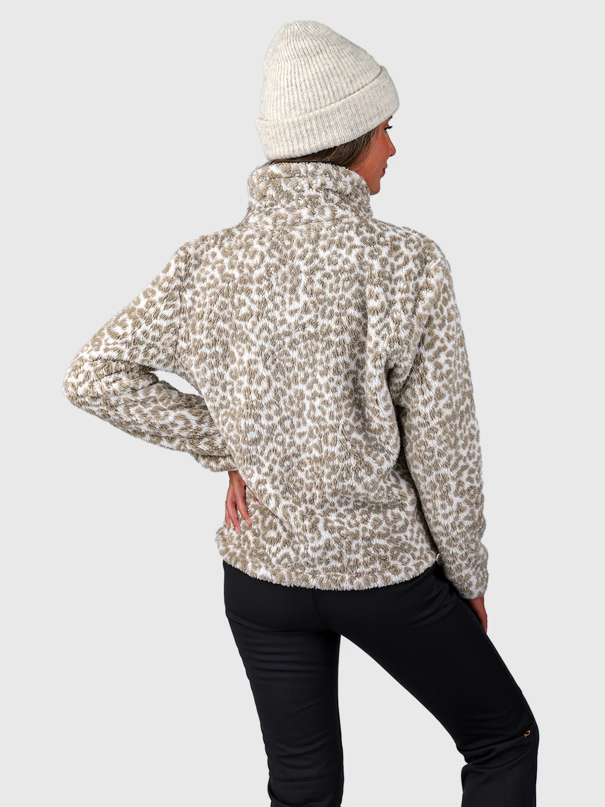 Kyoto-Print Women Fleece | Leopard Snow - Image 2
