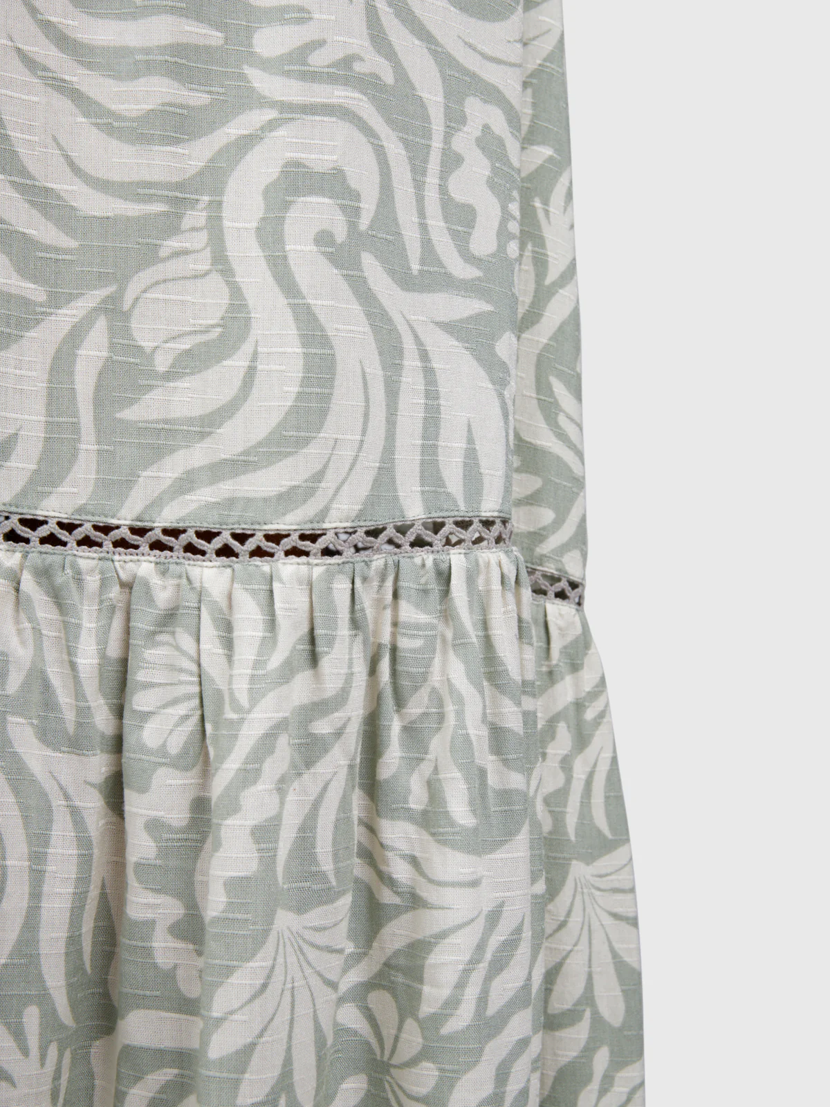 Romaine-Print Women Skirt | Aqua Grey - Image 9
