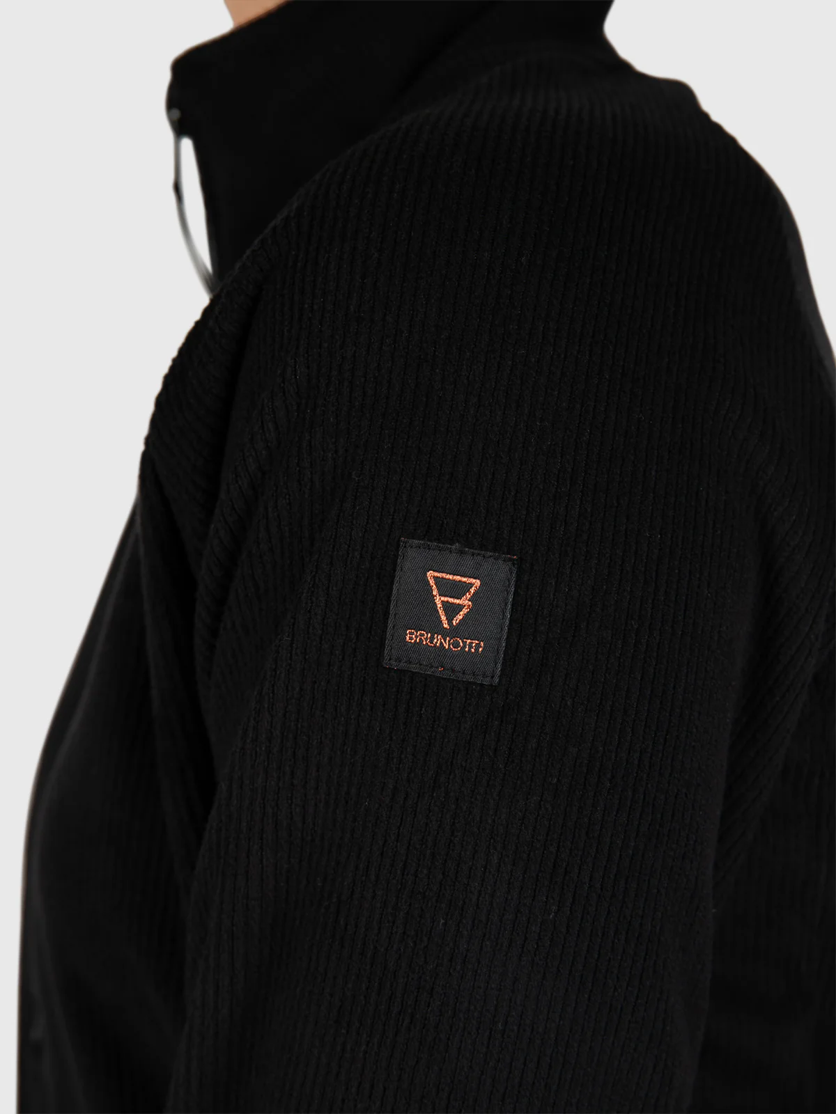 Skiania Women Fleece | Black - Image 7