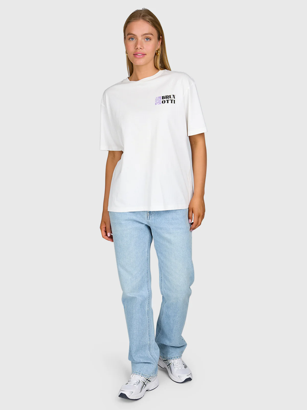 Zelday Women T-shirt | Snow - Image 9