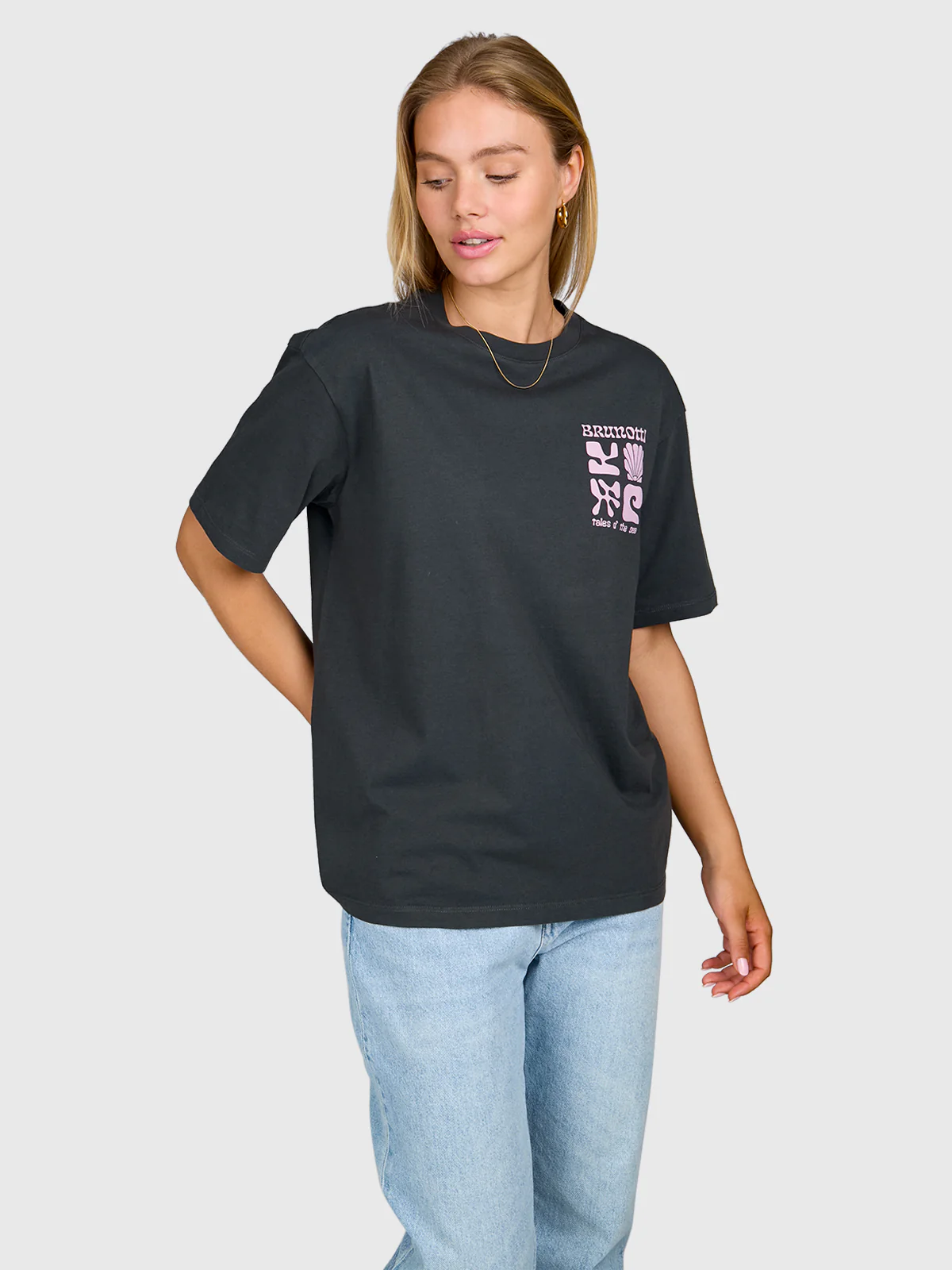 Zennanda Women T-shirt | Pirate Black - Image 3